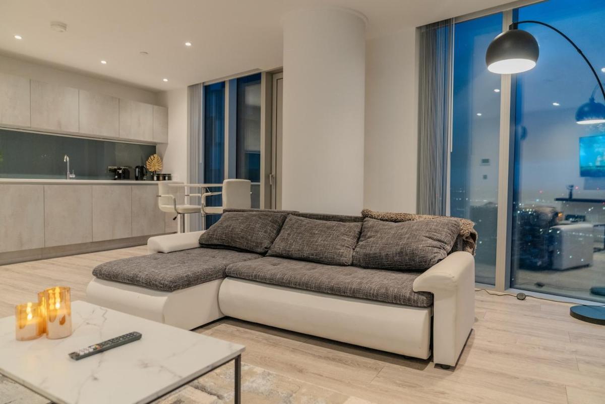 Luxury 2 Bed Penthouse With Stunning Views In Manchester City Centre Kültér fotó